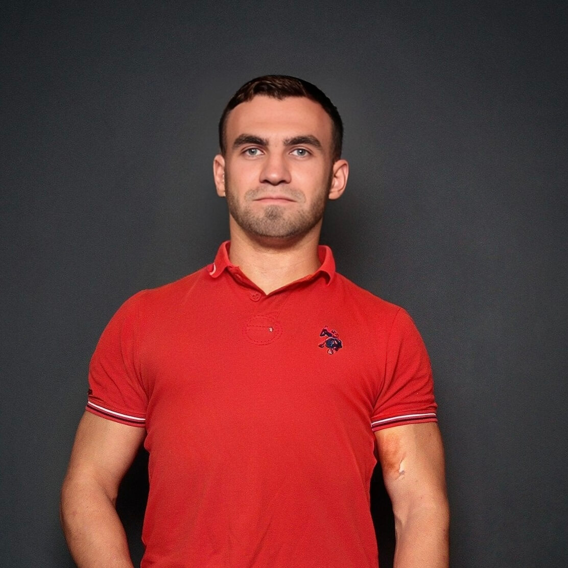 <b>Александр Игнатов</b>